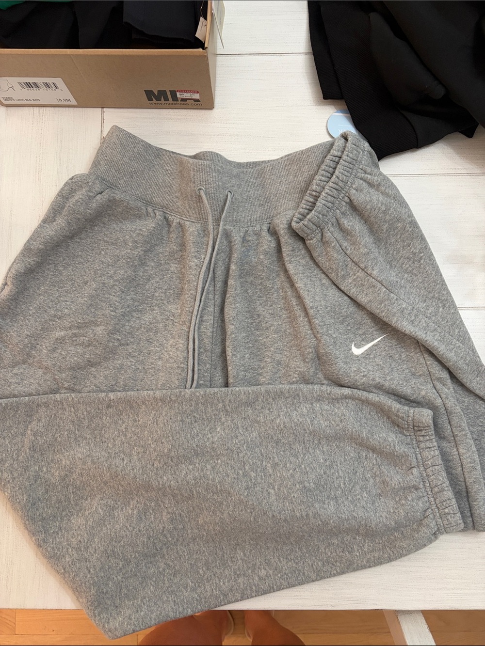 Nike Kids Grey Heather Fleece Joggers with White Swoosh